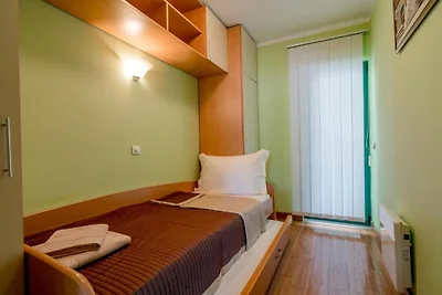 Amor Residence - Two Bedroom Apartment with T...