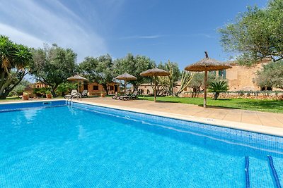 Villa a Campos con piscina