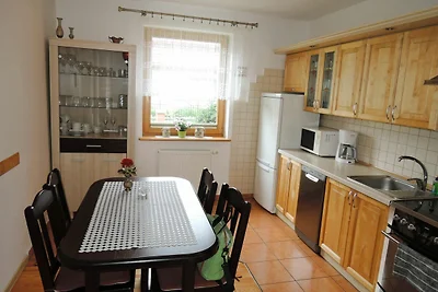 Ferienhaus in Dargobadz mit umzהuntem Garten
