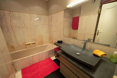 Ferienwohnung mit Meerblick in Antibes