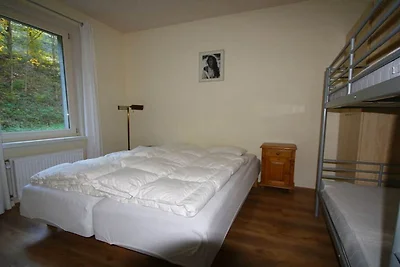 Ferienhaus in Gehlberg mit Schwimmbecken