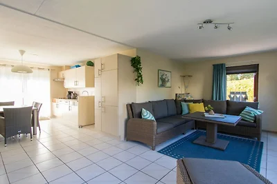 Holiday house in Ouddorp with 3 bedrooms