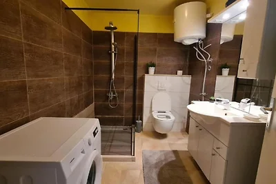 Apartment with Two Bathrooms