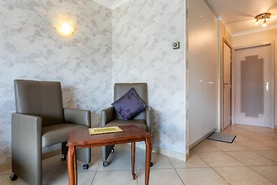 Gepflegte Wohnung mit Sonnenterrasse.