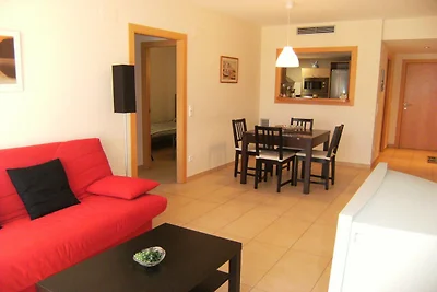 Appartement in L'Escala met zwembad