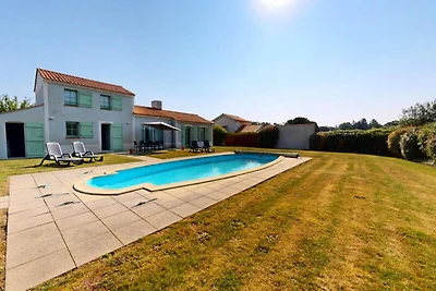 Villa bei Coex mit Pool und Golfplatz