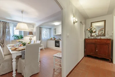 Geräumiges Haus mit Aufzug an der Via Guinigi