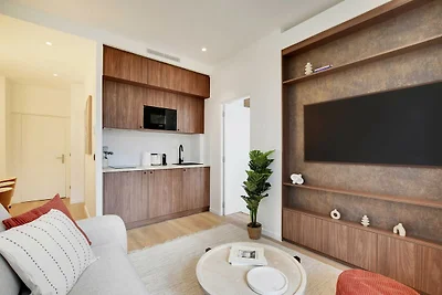 Neu renovierte Wohnung im Herzen des 18.