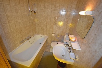 Vakantiewoning in Tiroler stijl in Arzl im...