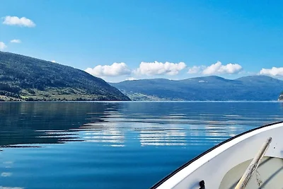 4 Personen Ferienhaus in Utvik-By Traum