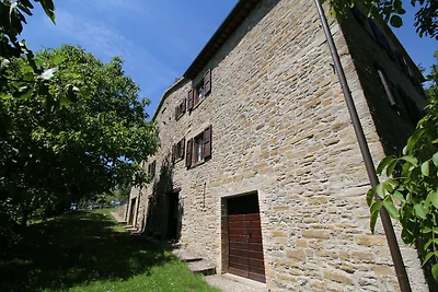 Bauernhaus in Apecchio mit Pool