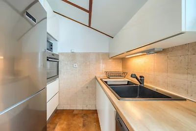 Three bedroom Apartment with terrace and sea...