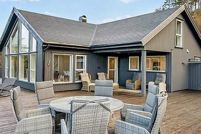 8 Personen Ferienhaus in lyngdal-By Traum