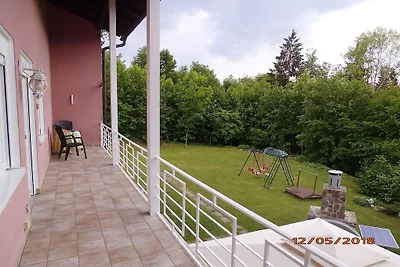 Ferienhaus in Grafenau mit Schwimmbecken