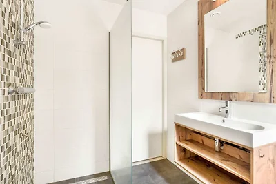 Ferienhaus mit Geschirrspüler, 18 km von...
