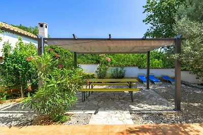 Apartment Panous 2