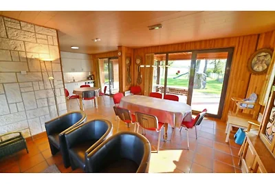 Casa Vacanze a Durbuy con Giardino e BBQ
