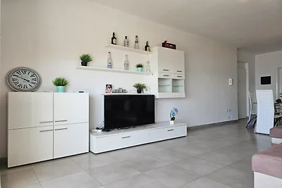 Moderno appartamento per le vacanze a Saranda