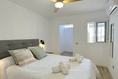 Appartement in Nerja met Zwembad en Tennis