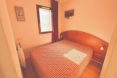 Apt Nr. 47 KLASSIFIZIERT 2 STERNE - 1.