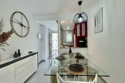 Appartement in Estartit met bad