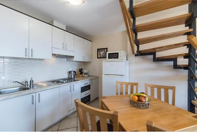 Apartments Nmn - Studio Apartment with Balcon...