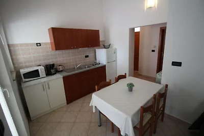 Appartement aan zee met terras voor 4...