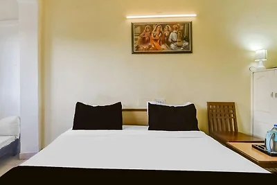 Hotel O Sindhi Camp Hotel Paul Avenue