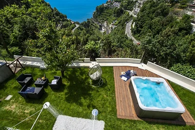 Villa in der Nähe von Amalfi mit Whirlpool un...