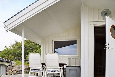 6 person holiday home in ELLÖS