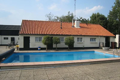 Ferienhaus in Oisterwijk mit Schwimmbad