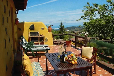 Wohnung in Moya mit Terrasse
