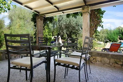 Traditionelle Villa mit Pool in Pollensa