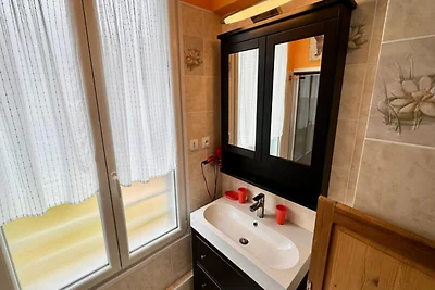 Ferienhaus in Mont-Dore mit Garten