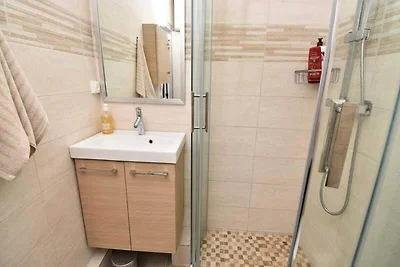 Ferienwohnung in der Nähe von Grau du Roi mit...