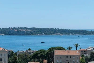 3-Zimmer-Apartment mit Terrasse und Meerblick...