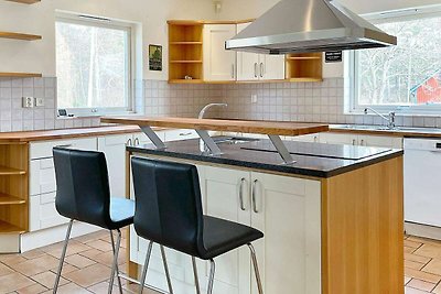 8 Personen Ferienhaus in YNGSJÖ-By Traum