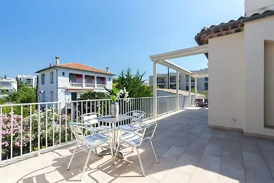 Villa in Juan les Pins in Strandnהhe