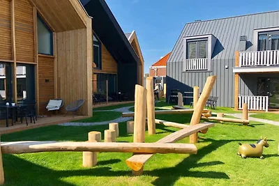 4-Personen-Lodge im Tiny-House-Stil.