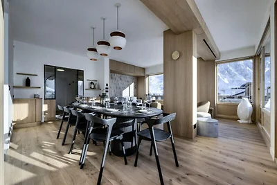 Schöne, brandneue und geräumige Wohnung