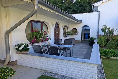 Affascinante bungalow a Neubukow vicino al Ma...