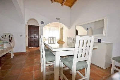 Komfortable und geräumige traditionelle Villa...