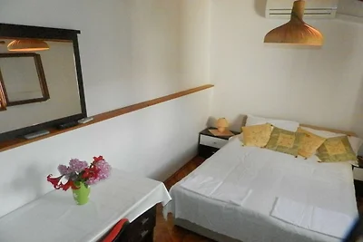 Villa Hortenzia - One-Bedroom Apartment with ...