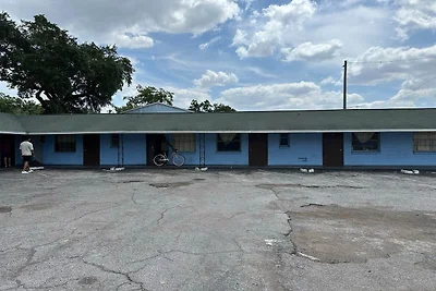 Entspannendes Kingsize-Bett | Tampa