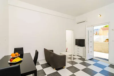 Apartment Amabilis - One Bedroom Apartment wi...