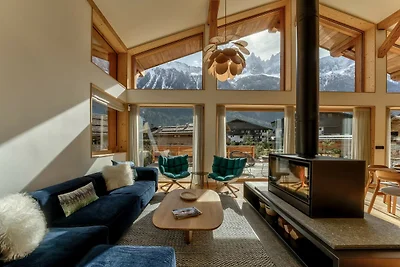 Panoramic views + daily cleaning & bkfst...