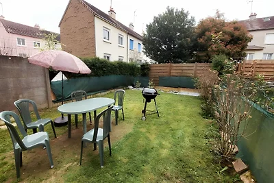 Elegantes Refugium mit Garten und Garage