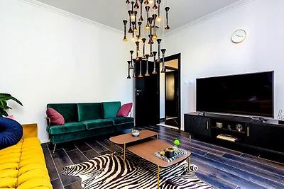 Rustykalna kamienna willa z basenem i ogrodem