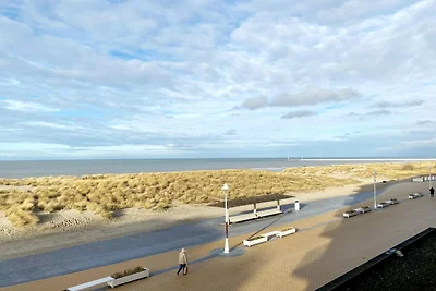 Wohnung in Nieuwpoort mit Garten