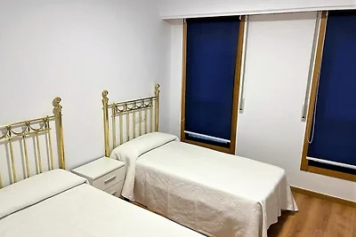 Wohnung in A Valenzב mit Meeresstrand